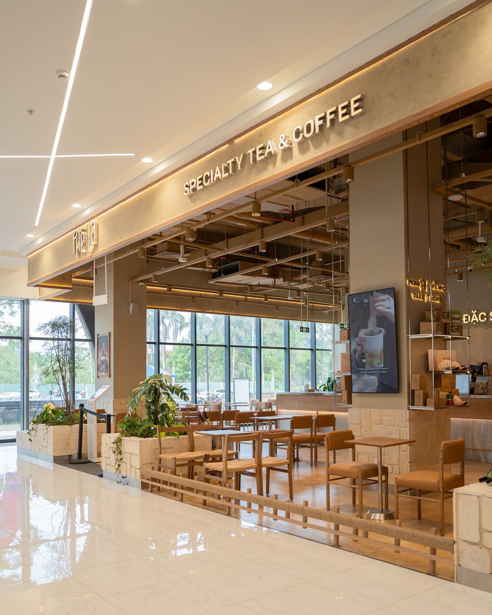 Phê La – AEON MALL – Đà Nẵng