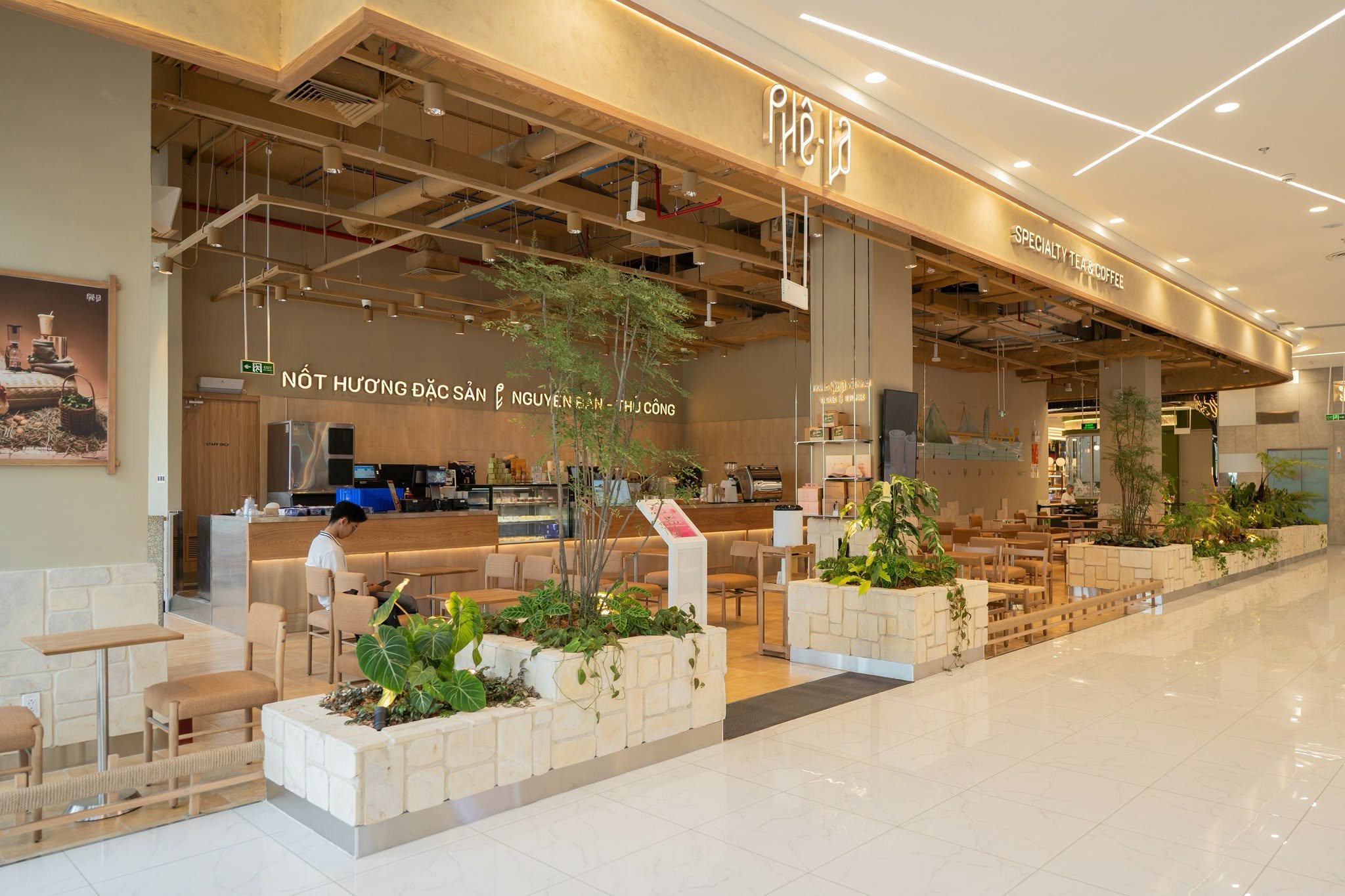 Phê La – AEON MALL – Đà Nẵng